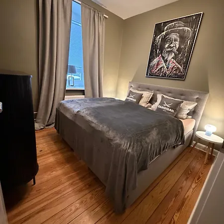Deluxewohnung Mit Vollaustattung * Kiel